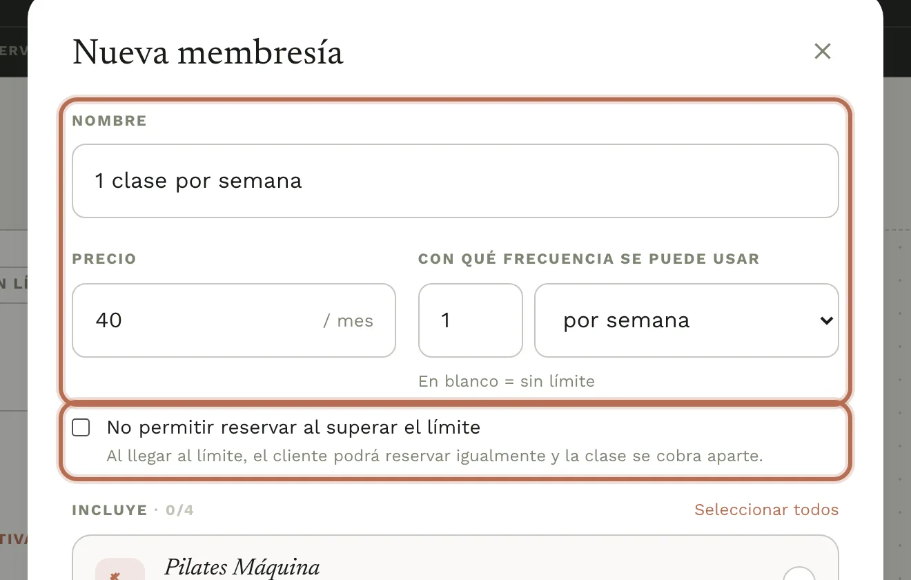 La ventana «Nueva membresía» con nombre, precio y frecuencia rellenos y la casilla de bloqueo.