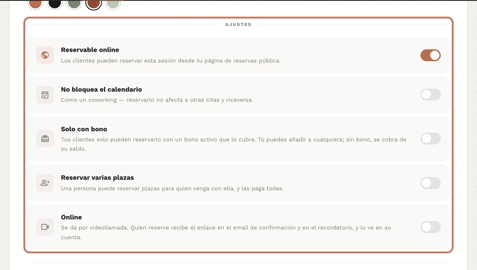Los interruptores de «Ajustes», con «Reservable online» activado.